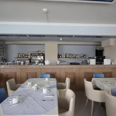 Philoxenia Apartmanhotel