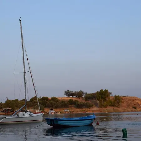 شقة فندقية Philoxenia 3*