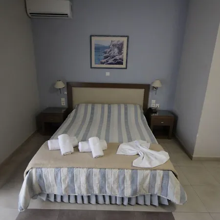 Philoxenia 3* ليفكاندي شالكيداس