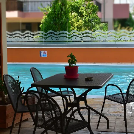Philoxenia Lejlighedshotel Lefkandi