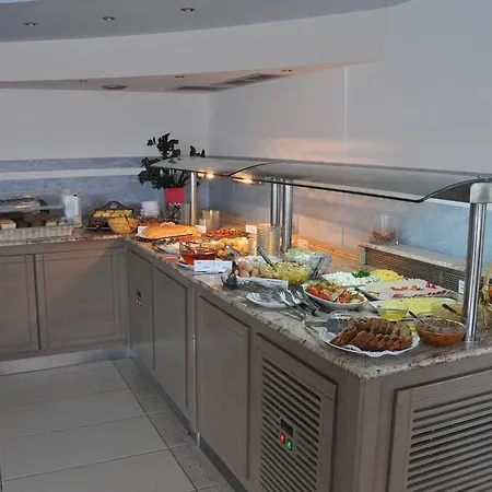 Philoxenia Apartmanhotel